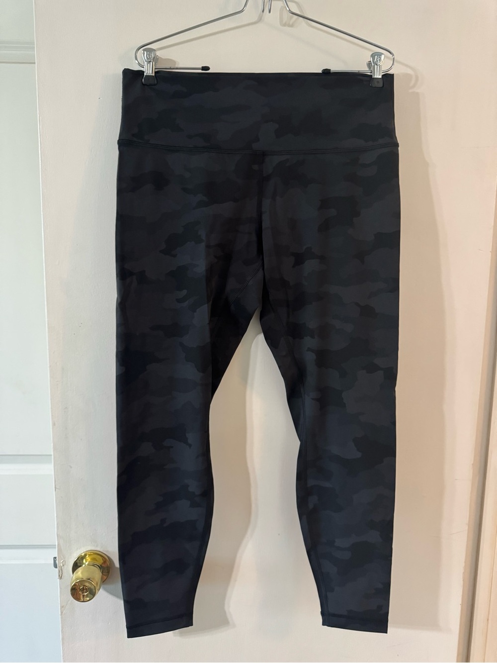 lululemon athletica Kids Dark Gray Camo Leggings
